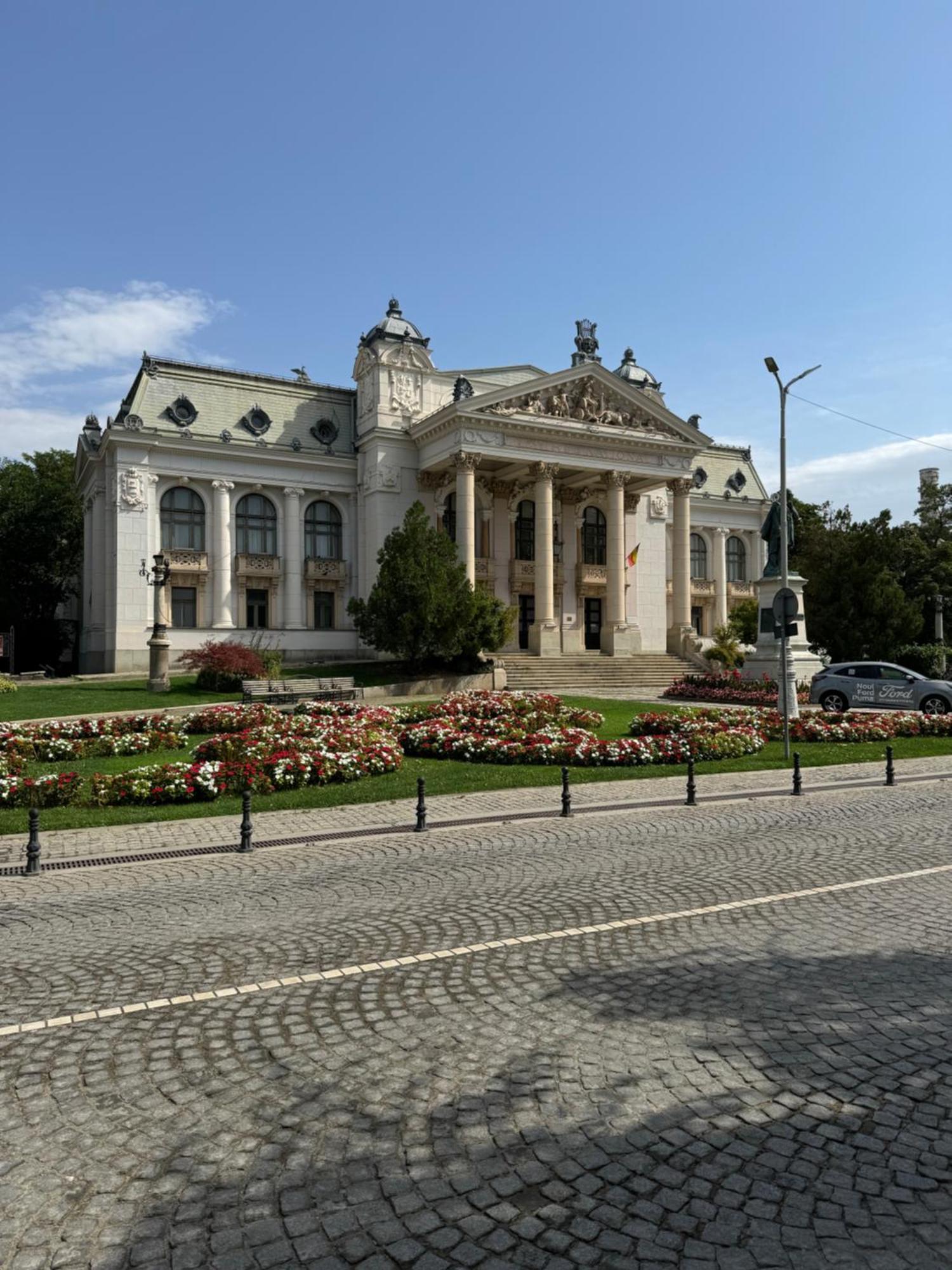 Iasi Ultra Central Apartment Self Check-In Экстерьер фото