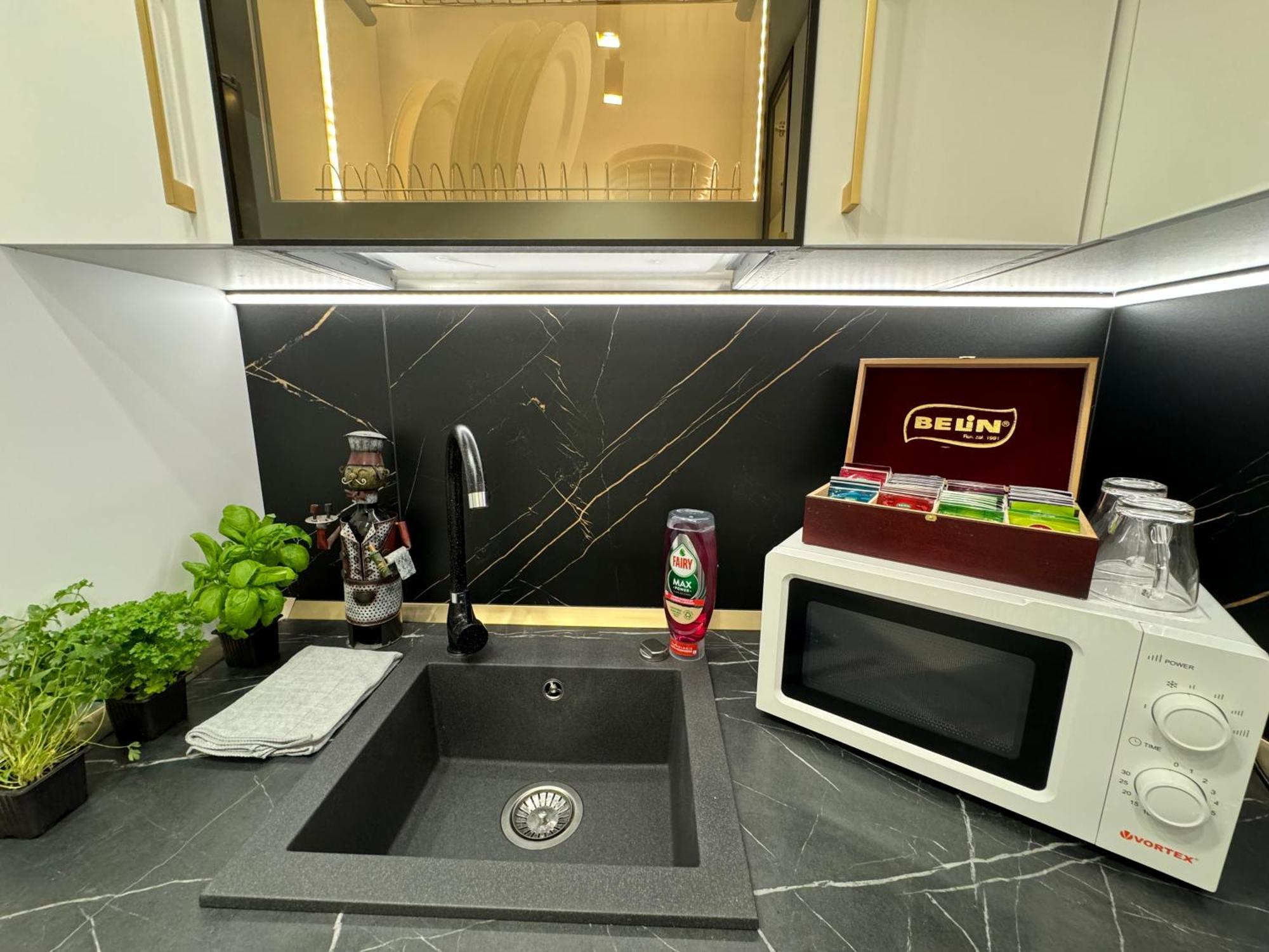 Iasi Ultra Central Apartment Self Check-In Экстерьер фото